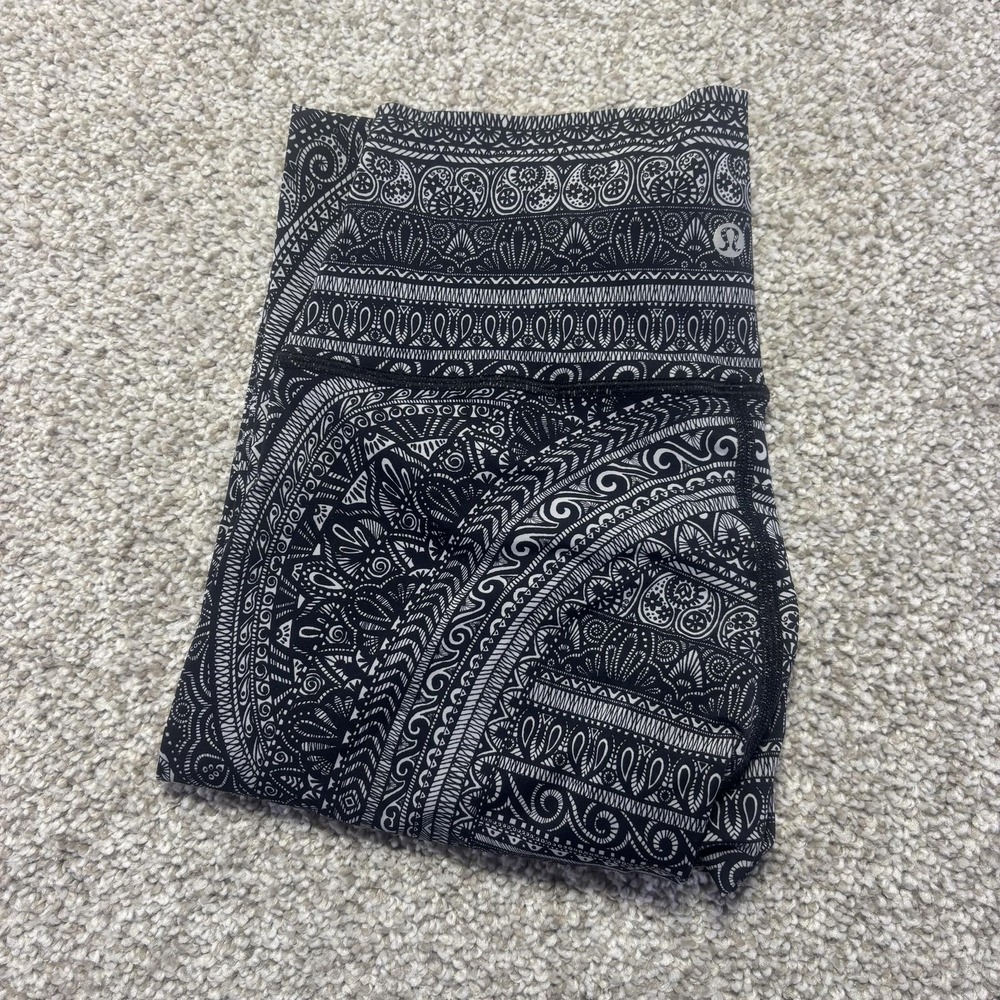 Lululemon Leggings Womens 8 Black Paisley Boho Ankle Yoga Pants Athletic Gym